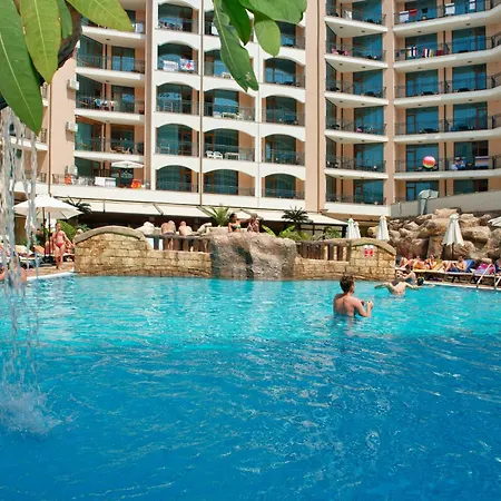 Stylish In Karolina Sunny Beach