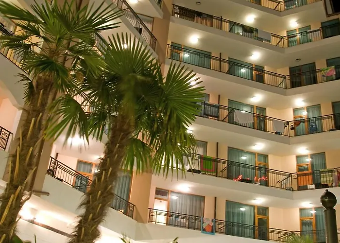 Stylish In Karolina Lejlighed