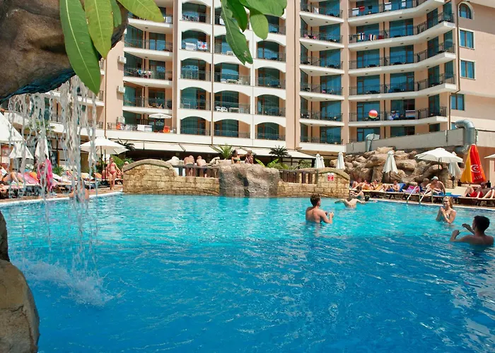 Stylish In Karolina Sunny Beach