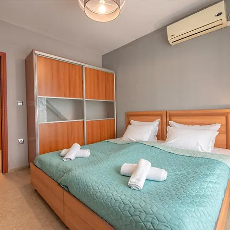 Stylish In Karolina Sunny Beach