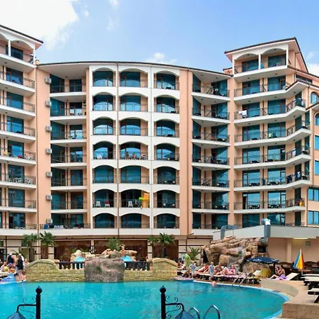 Stylish In Karolina *